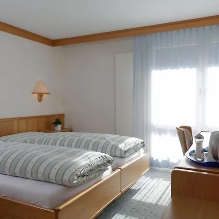 Otel & Grindelwald